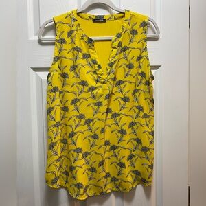 Paper moon, sleeveless blouse, medium